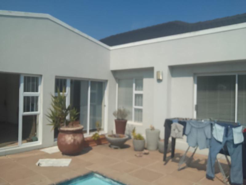 3 Bedroom Property for Sale in Van Ryneveld Western Cape